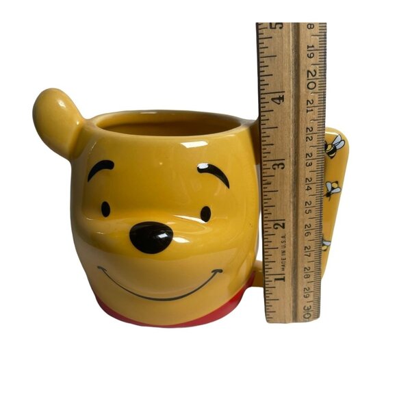 Disney Store Winnie the Pooh Mug Ceramic 3D Bear Bumble Bee Coffee Mug - Picture 5 of 7